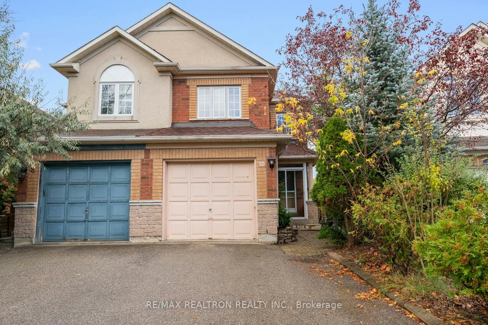 Lower-10 Hesketh Court, Caledon, ON, L7C 1C7