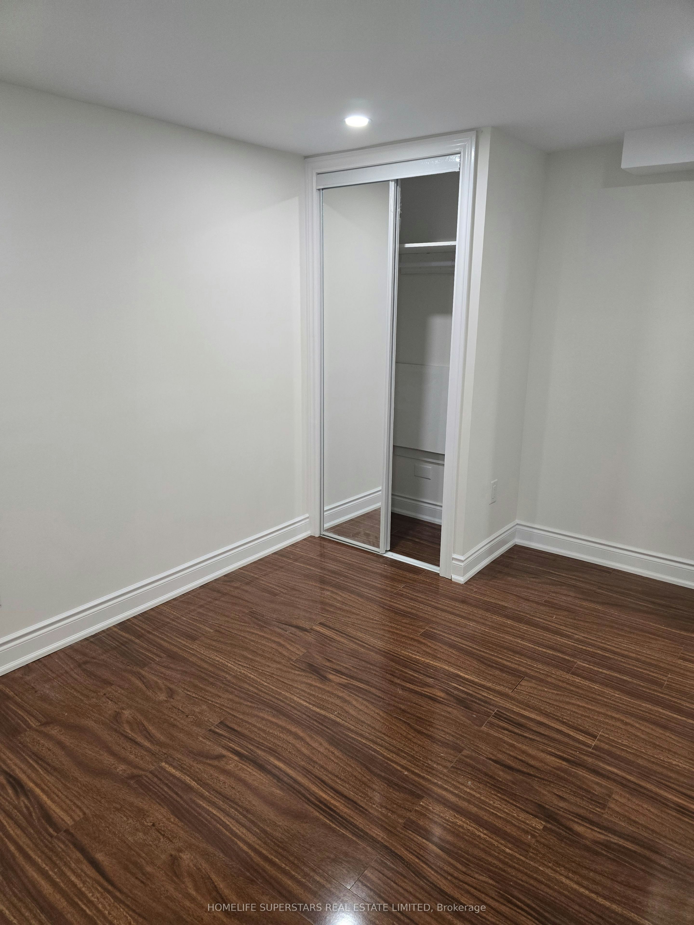 918 Islington (Bsmnt) Avenue, Toronto, ON, M8Z 4P3 - 7