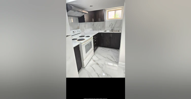 918 Islington (Bsmnt) Avenue, Toronto, ON, M8Z 4P3 - 32
