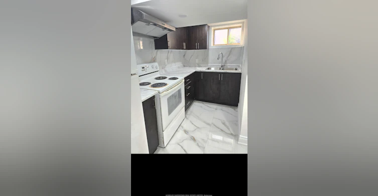 918 Islington (Bsmnt) Avenue, Toronto, ON, M8Z 4P3 - 21