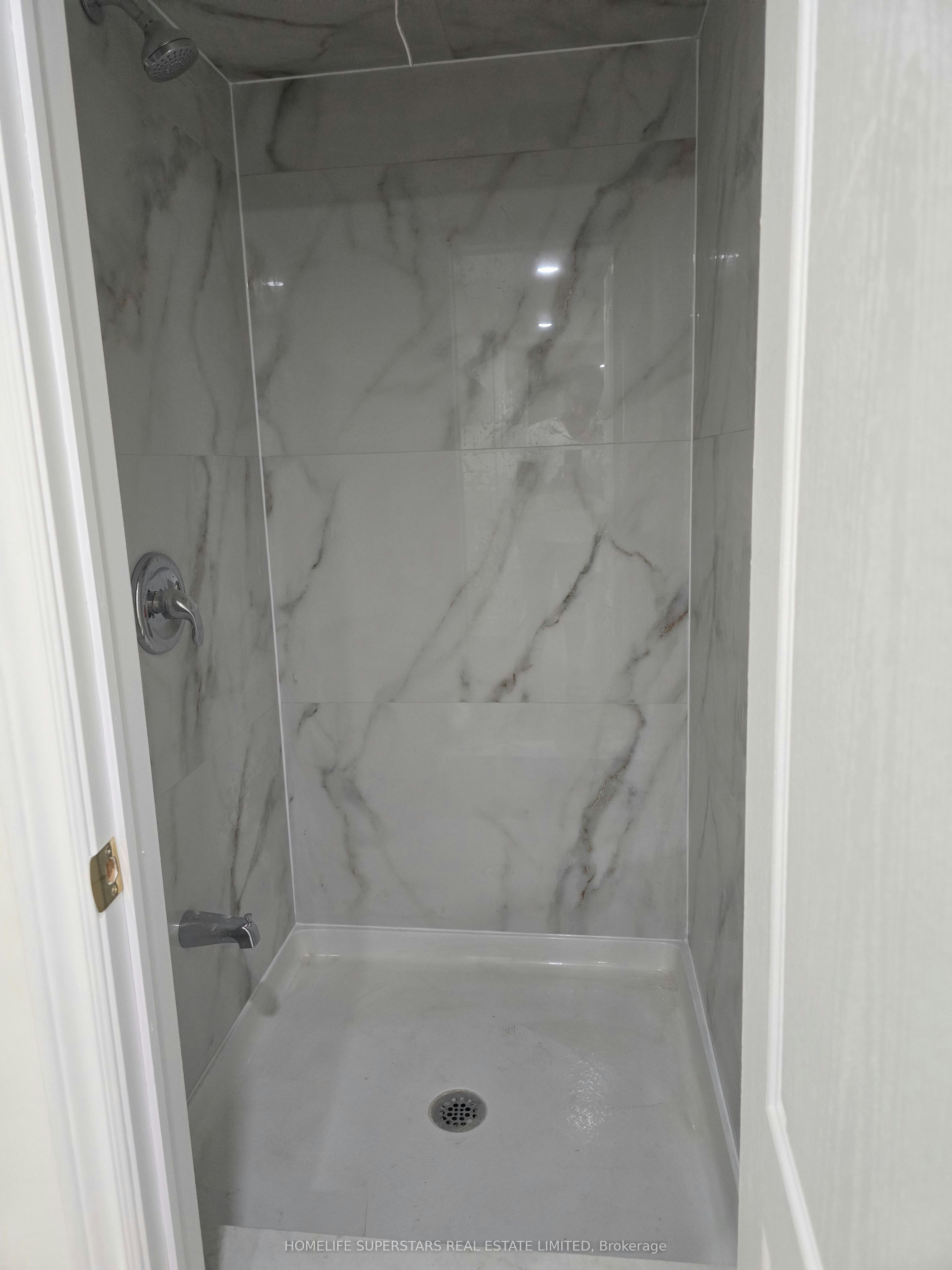 918 Islington (Bsmnt) Avenue, Toronto, ON, M8Z 4P3 - 13