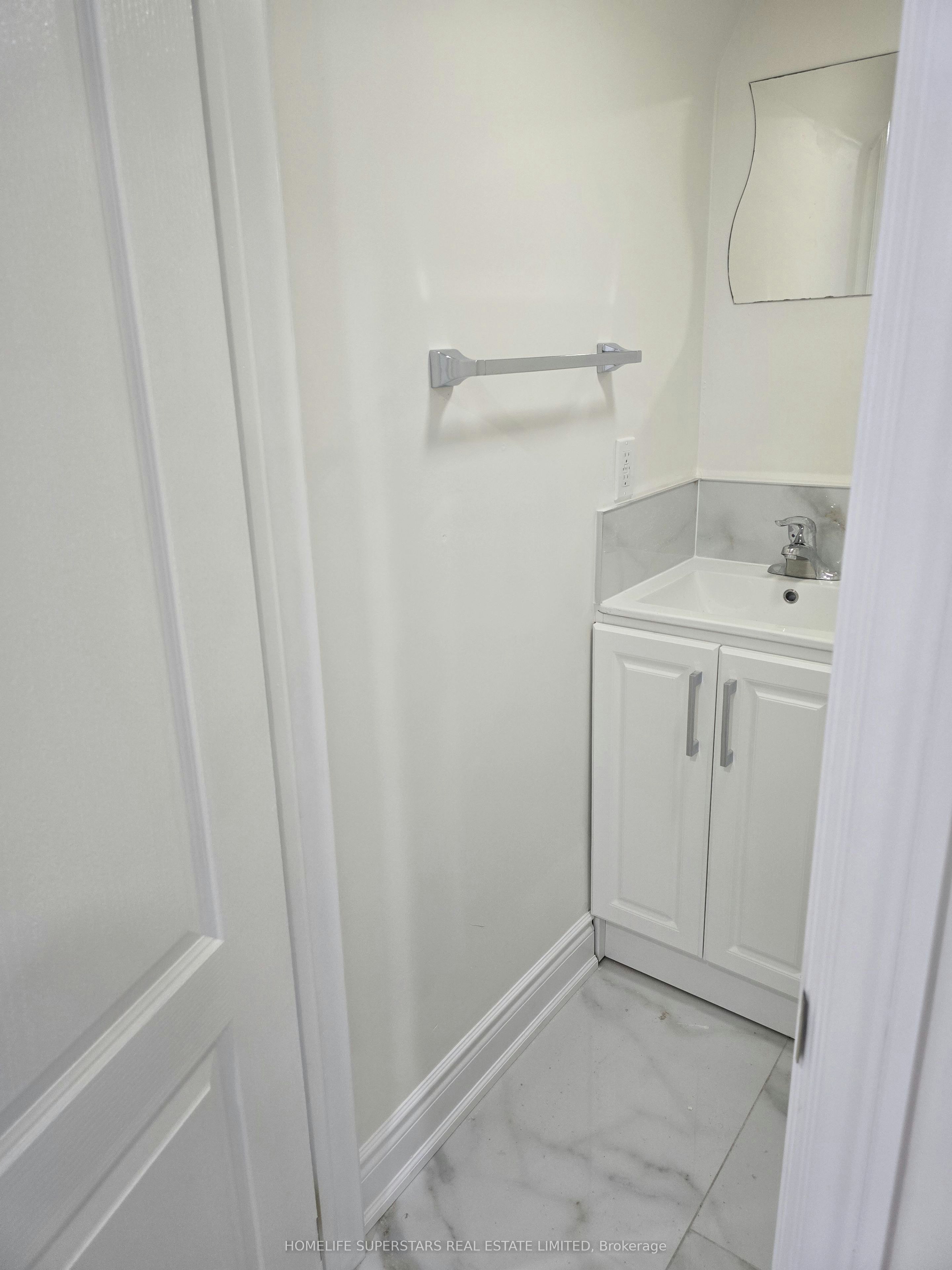 918 Islington (Bsmnt) Avenue, Toronto, ON, M8Z 4P3 - 14