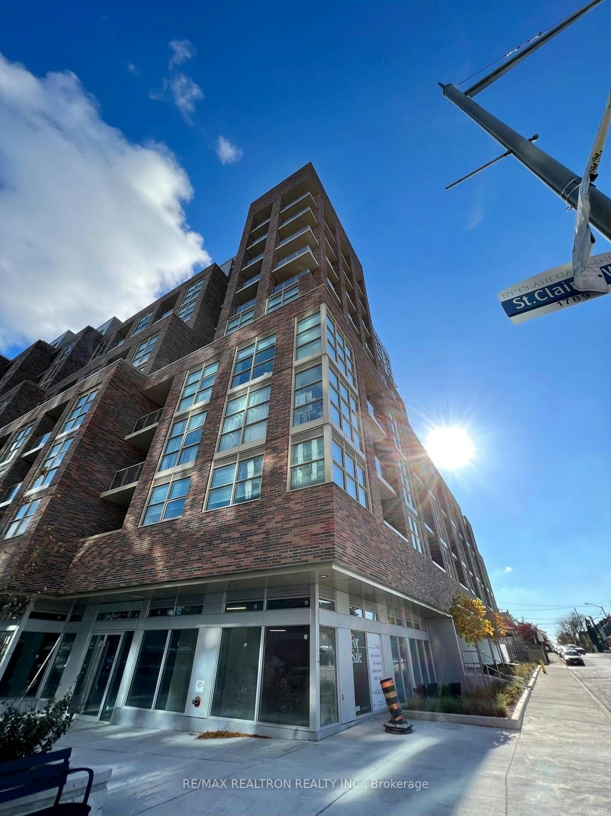 604-1787 St Clair Avenue W, Toronto, ON, M6N 0B7 - 3