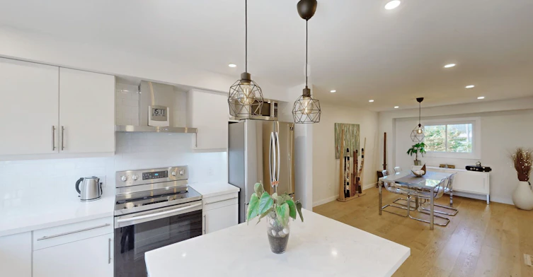 6-400 Bloor Street, Mississauga, ON, L5A 3M8 - 6