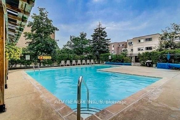 6-400 Bloor Street, Mississauga, ON, L5A 3M8 - 28