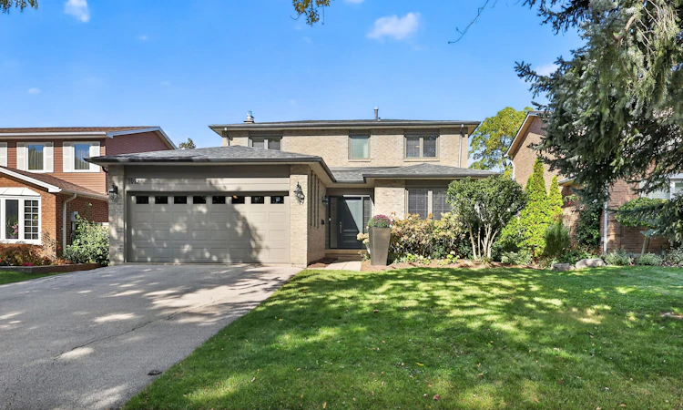 1019 Mesa Crescent