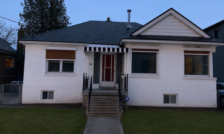 54 Ash Crescent