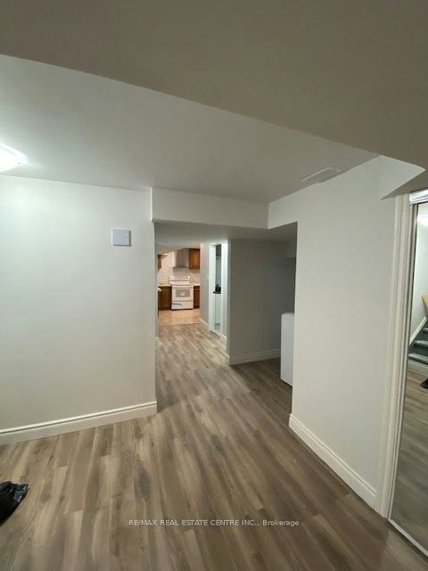 8 Old Cleeve Crescent, Brampton, ON, L7A 0B5 - 9