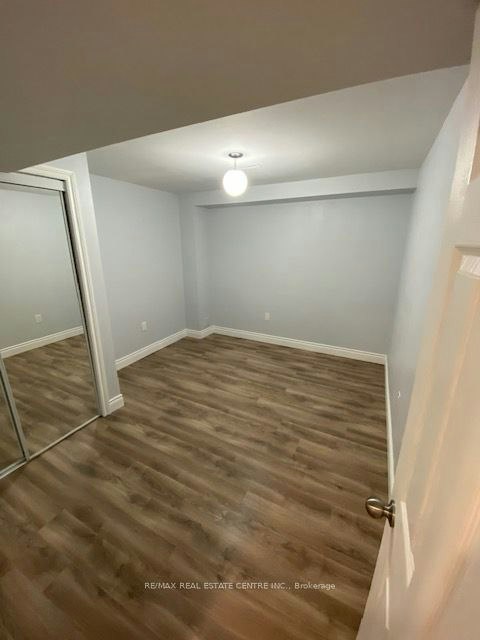 8 Old Cleeve Crescent, Brampton, ON, L7A 0B5 - 11