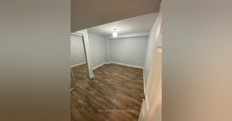 8 Old Cleeve Crescent, Brampton, ON, L7A 0B5 - 11