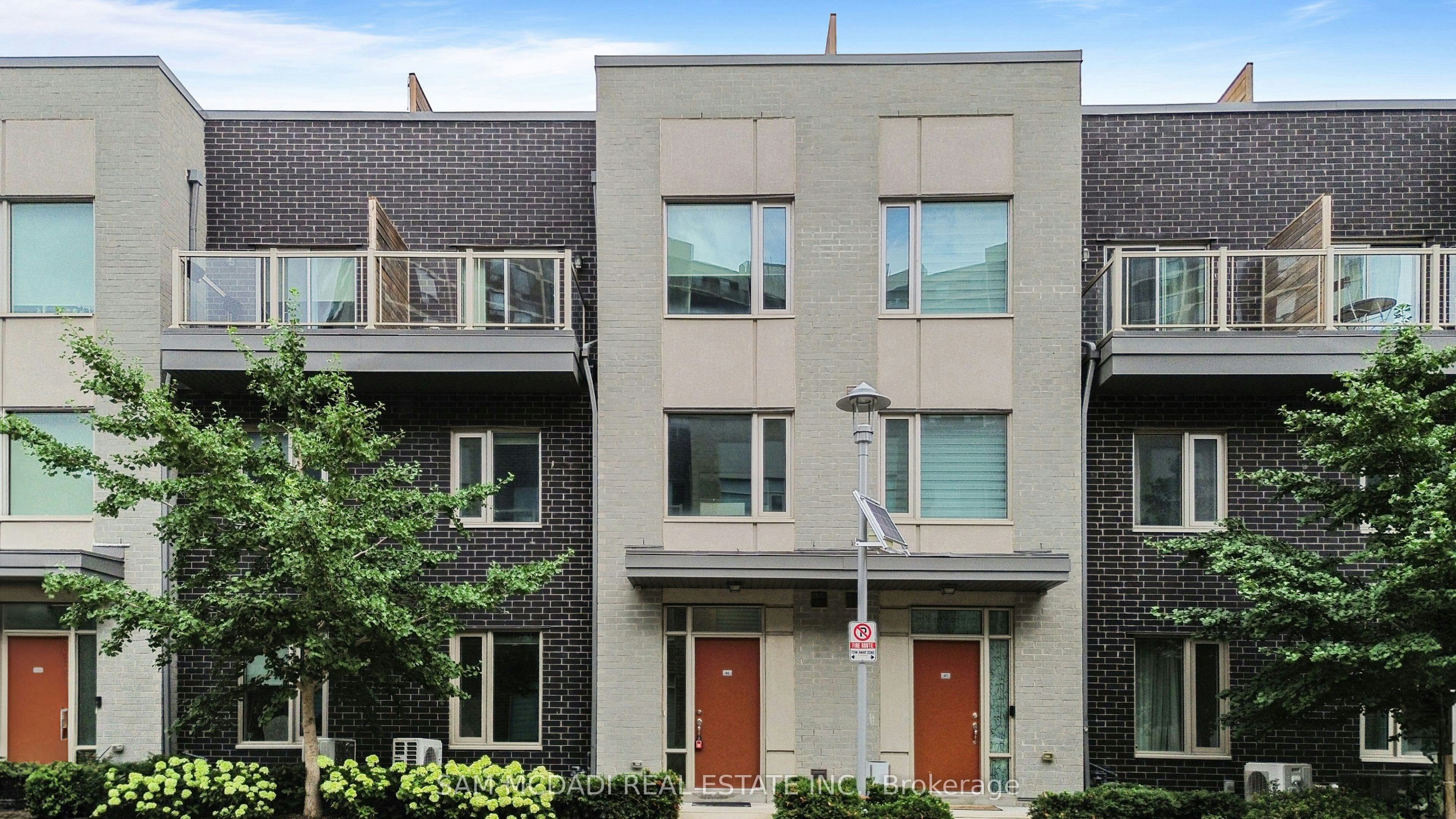 46-26 Applewood Lane, Toronto, ON, M9C 0C1