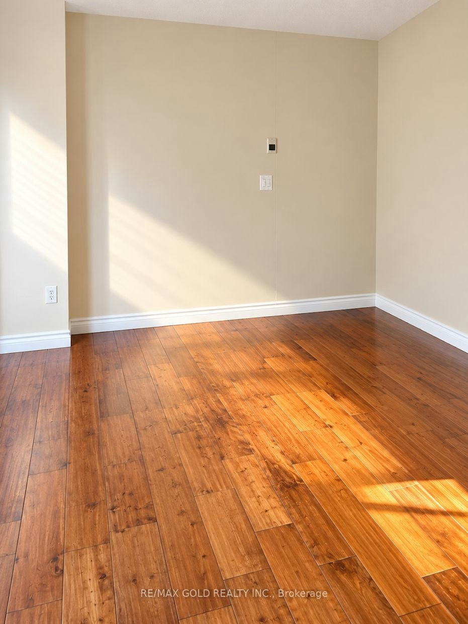 46 Songsparrow Drive, Brampton, ON, L6Y 3Z7 - 6