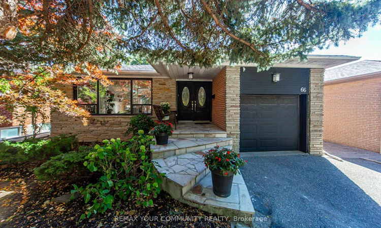 66 Decarie Circle