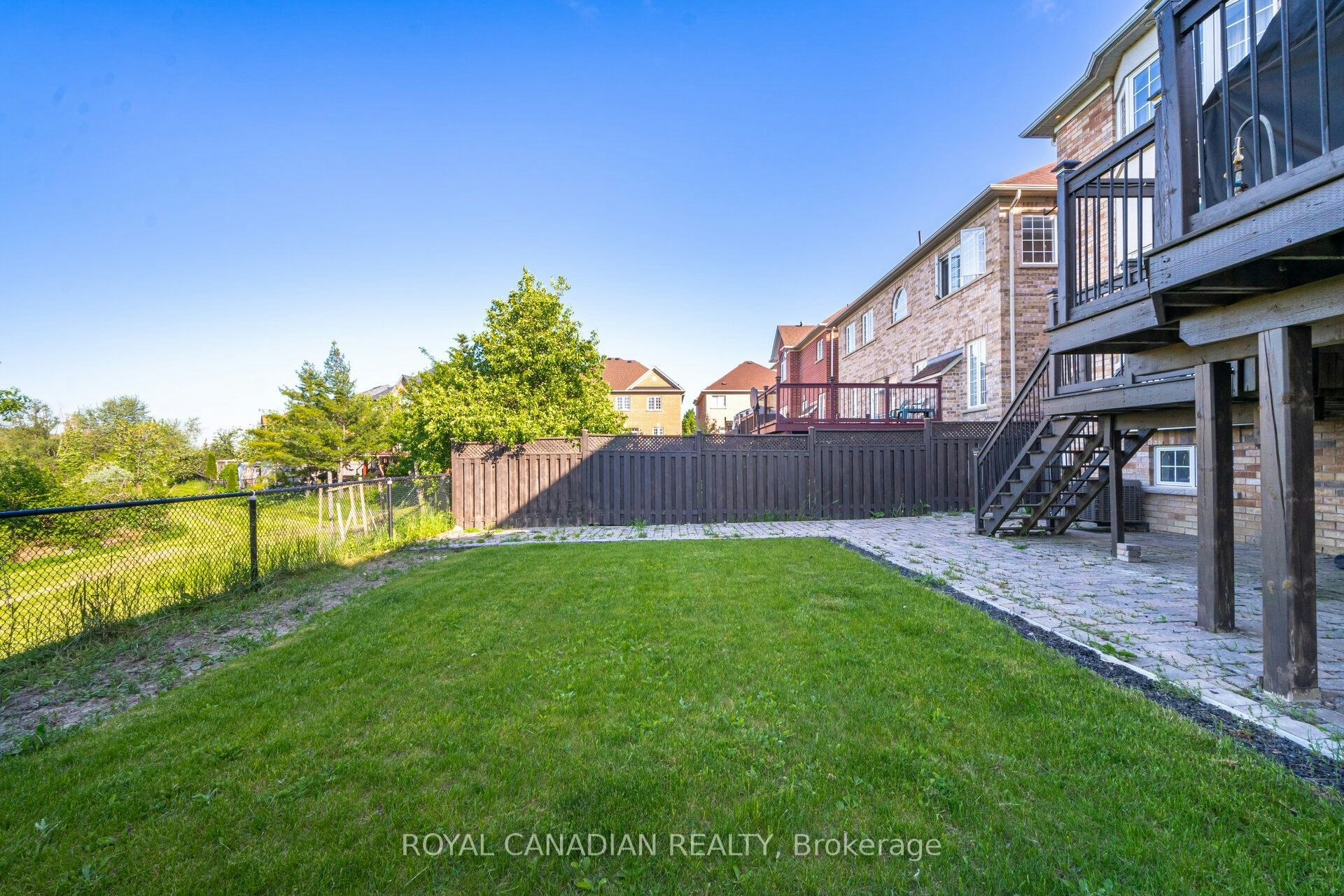 33 Rubysilver Drive, Brampton, ON, L6P 1R1 - 37