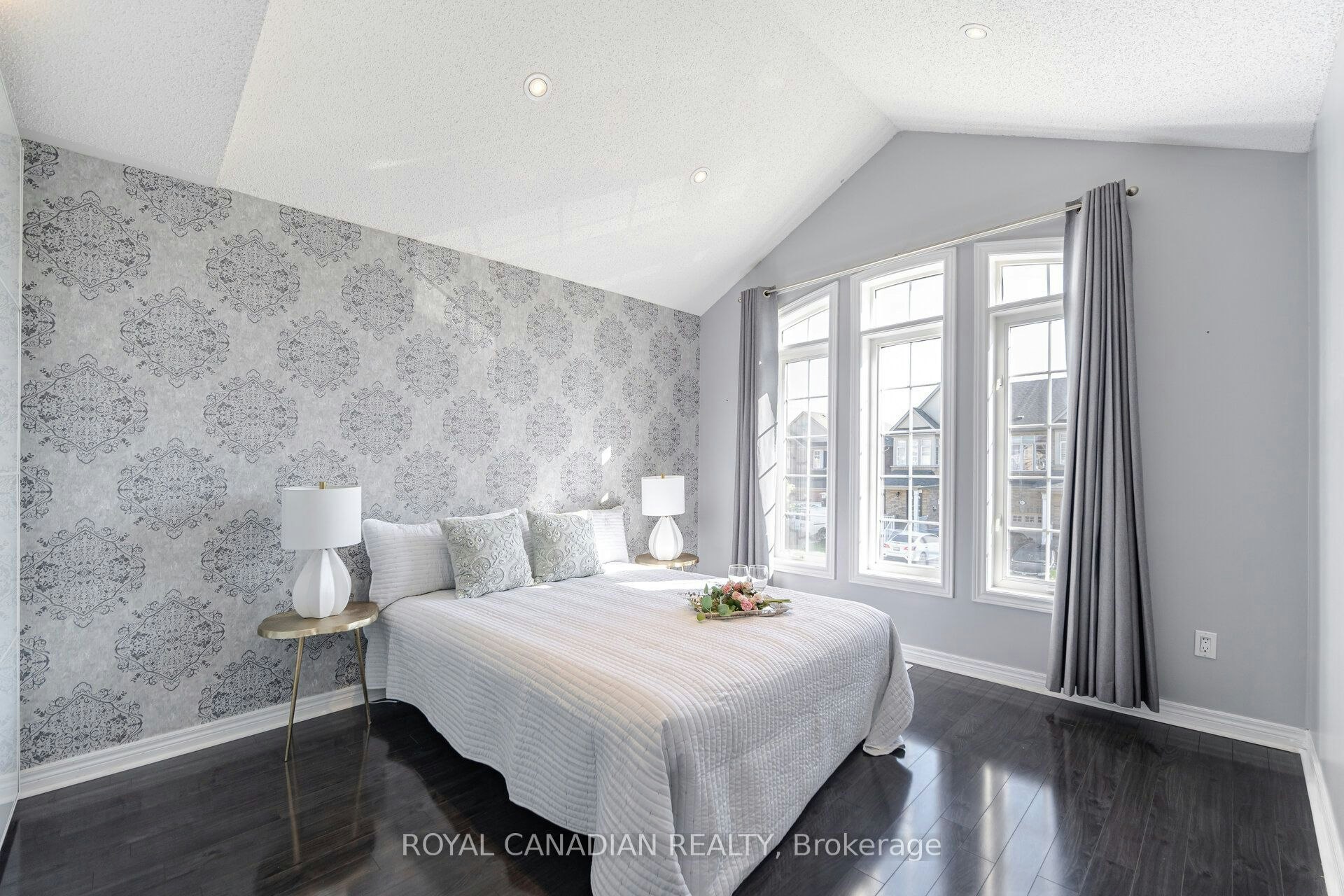 33 Rubysilver Drive, Brampton, ON, L6P 1R1 - 34