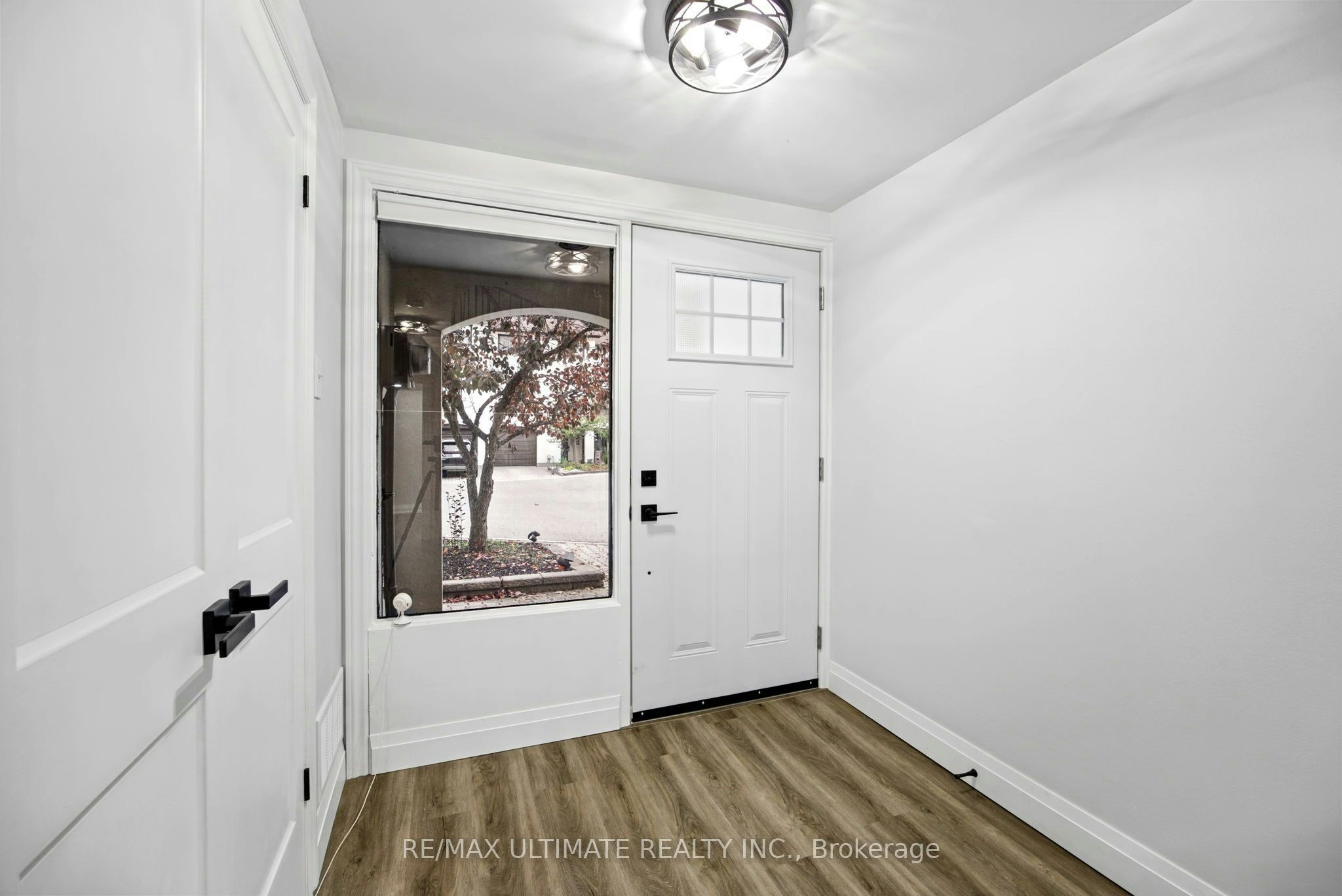 64-6679 Shetler Bay Road, Mississauga, ON, L5N 2A2 - 4