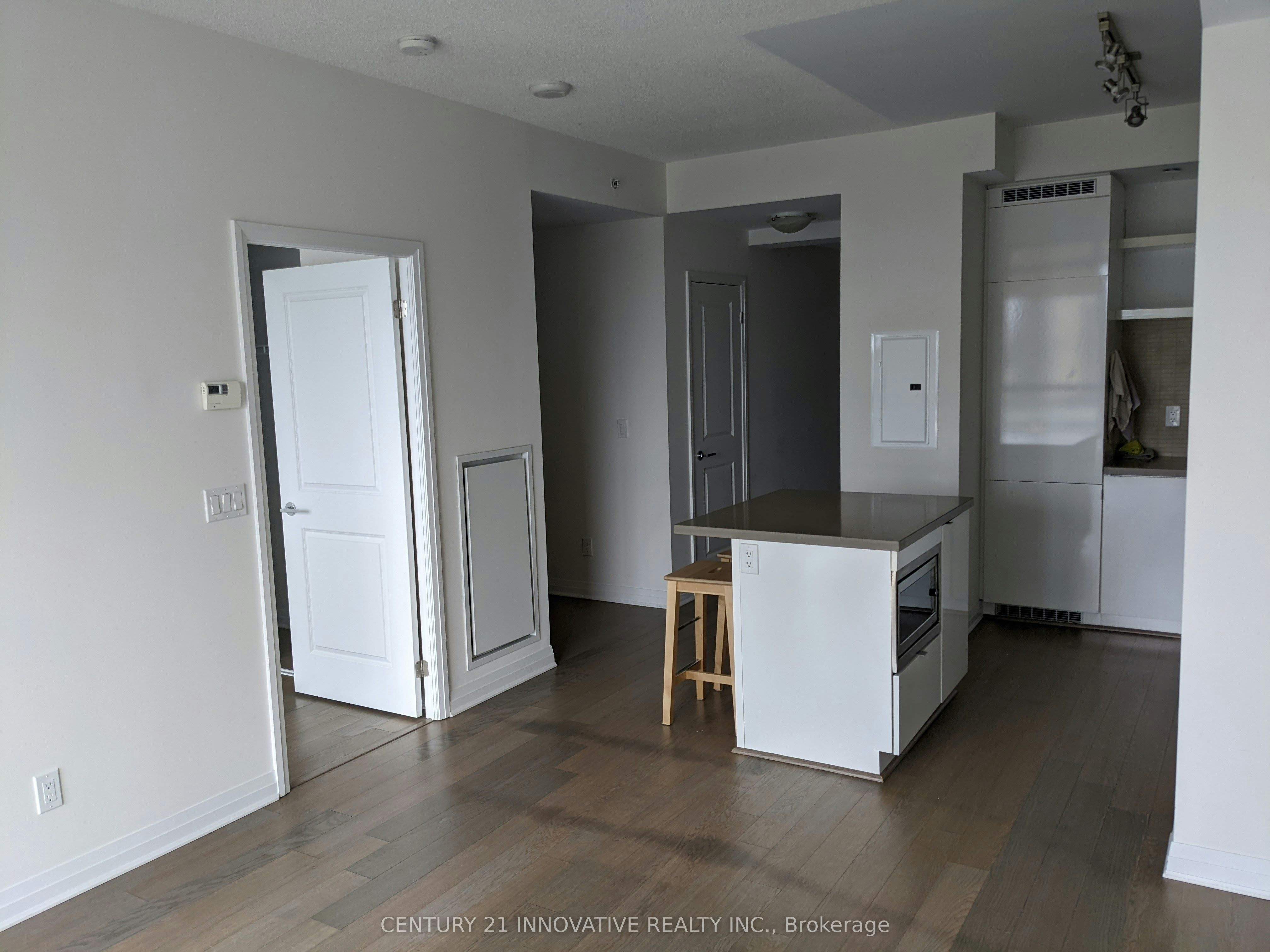 2010-59 Annie Craig Drive, Toronto, ON, M8V 0C4 - 6