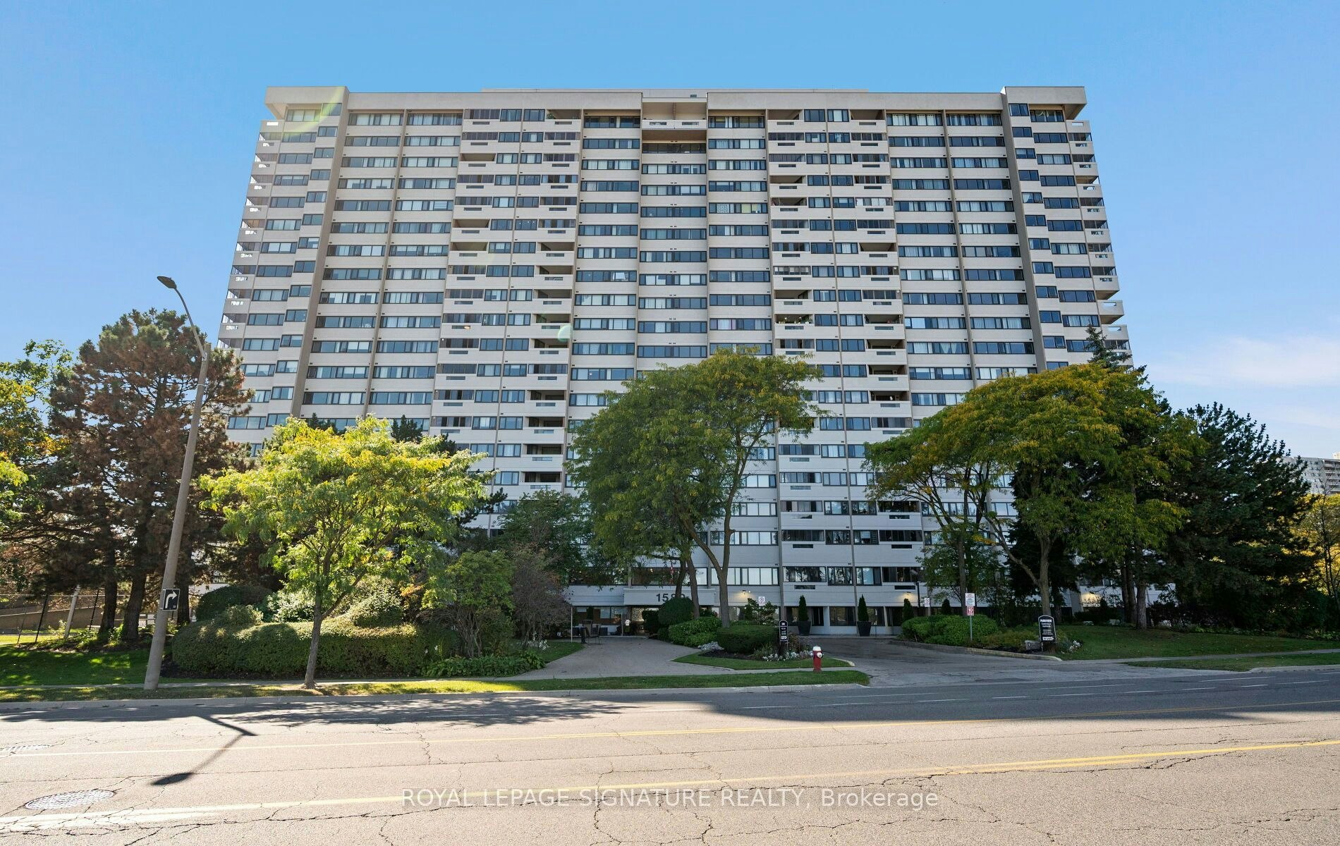 1406-1580 Mississauga Valley Boulevard, Mississauga, ON, L5A 3T8