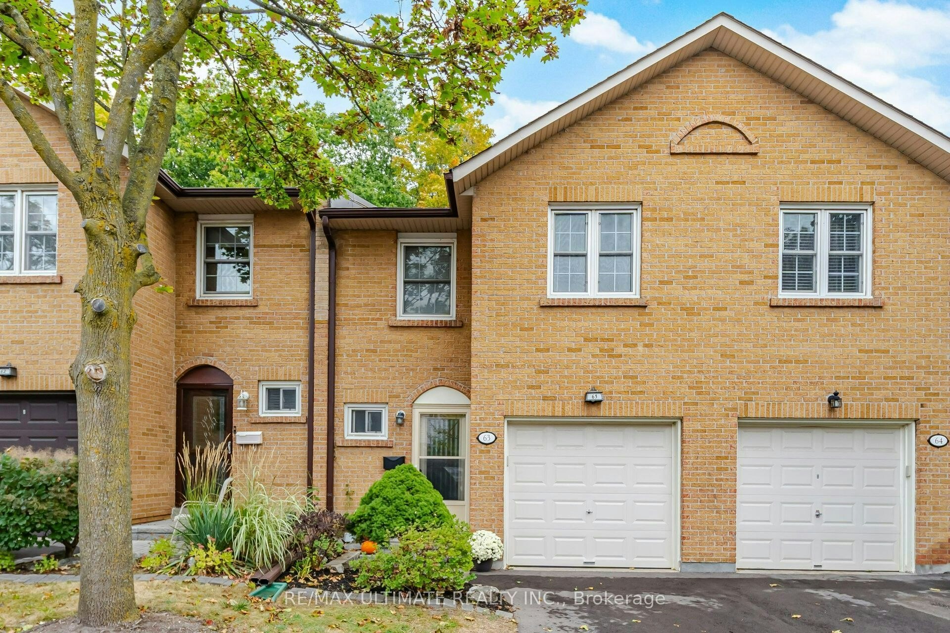 63-2120 Rathburn Road E, Mississauga, ON, L4W 2S8