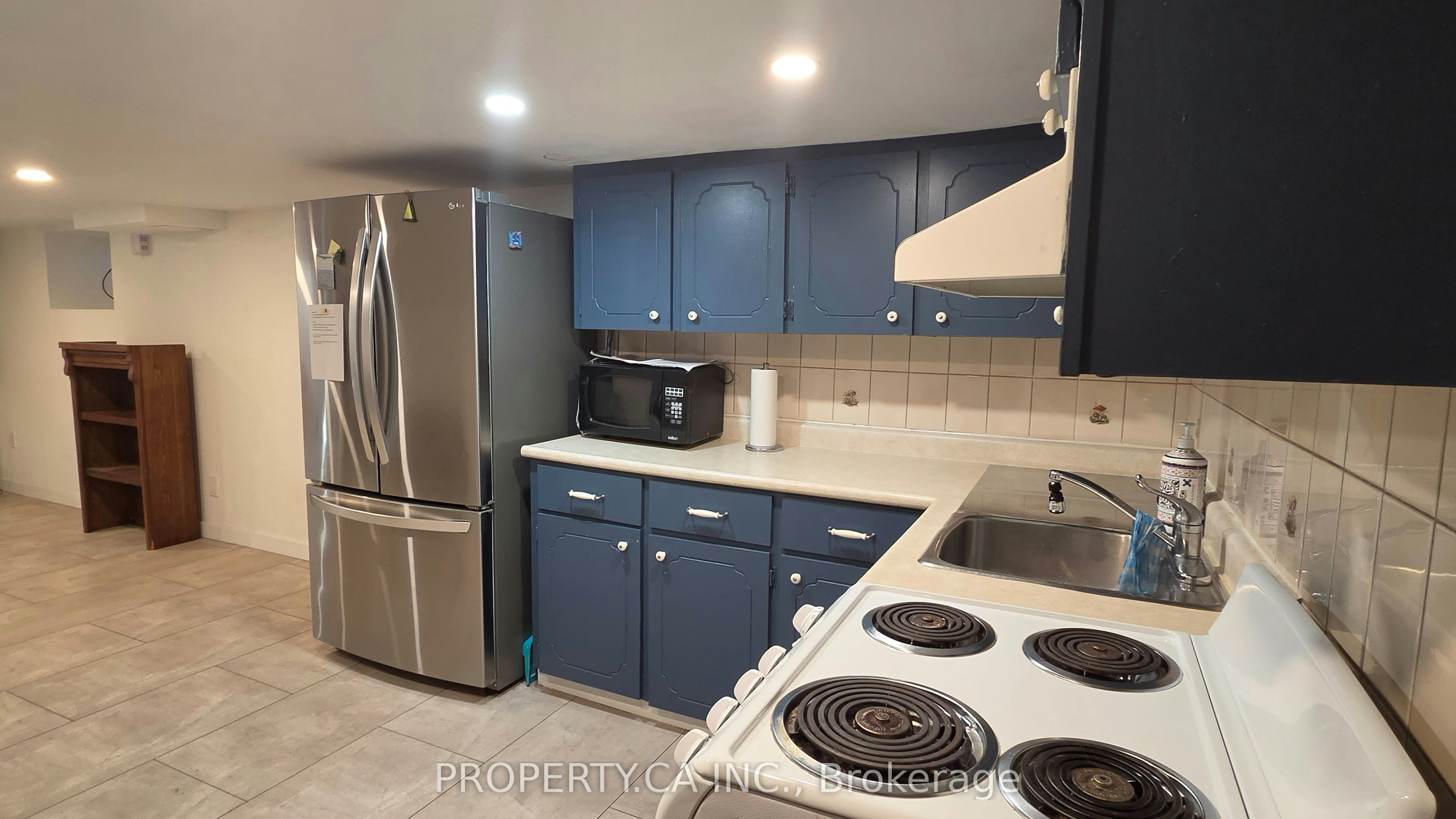 52 Earlscourt Avenue, Toronto, ON, M6E 4A6 - 16