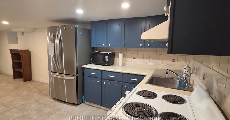 52 Earlscourt Avenue, Toronto, ON, M6E 4A6 - 16