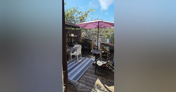52 Earlscourt Avenue, Toronto, ON, M6E 4A6 - 6