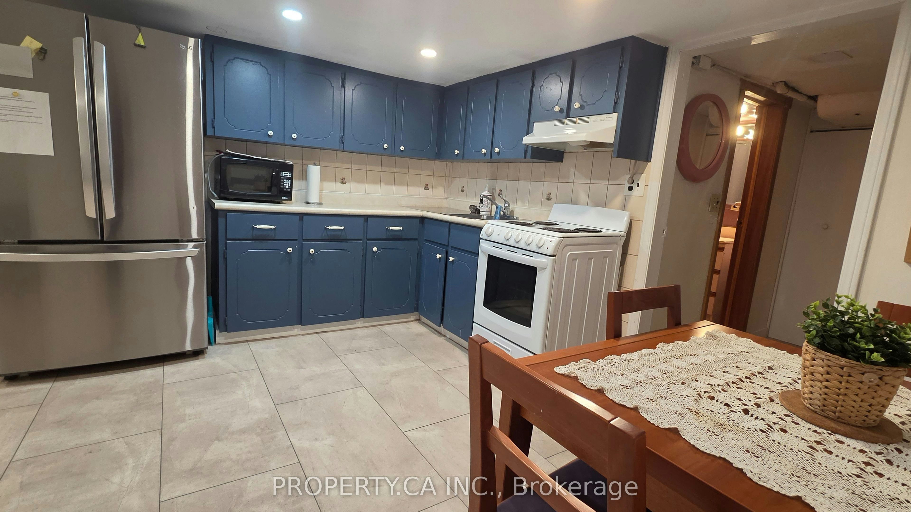 52 Earlscourt Avenue, Toronto, ON, M6E 4A6 - 15