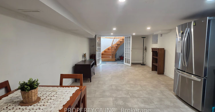 52 Earlscourt Avenue, Toronto, ON, M6E 4A6 - 18