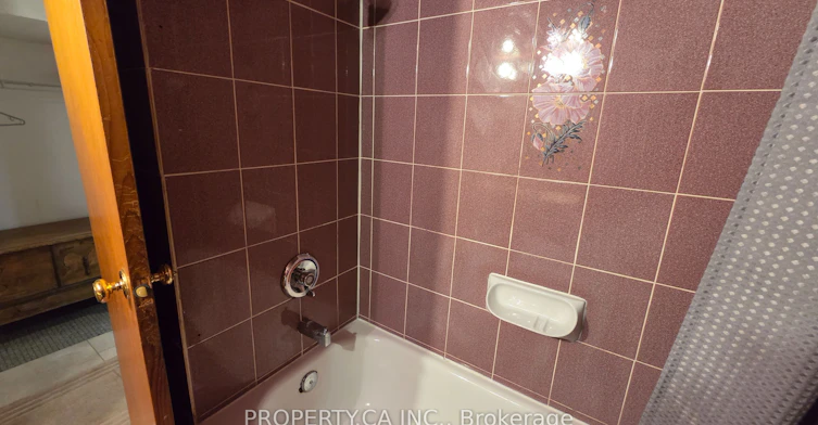 52 Earlscourt Avenue, Toronto, ON, M6E 4A6 - 25