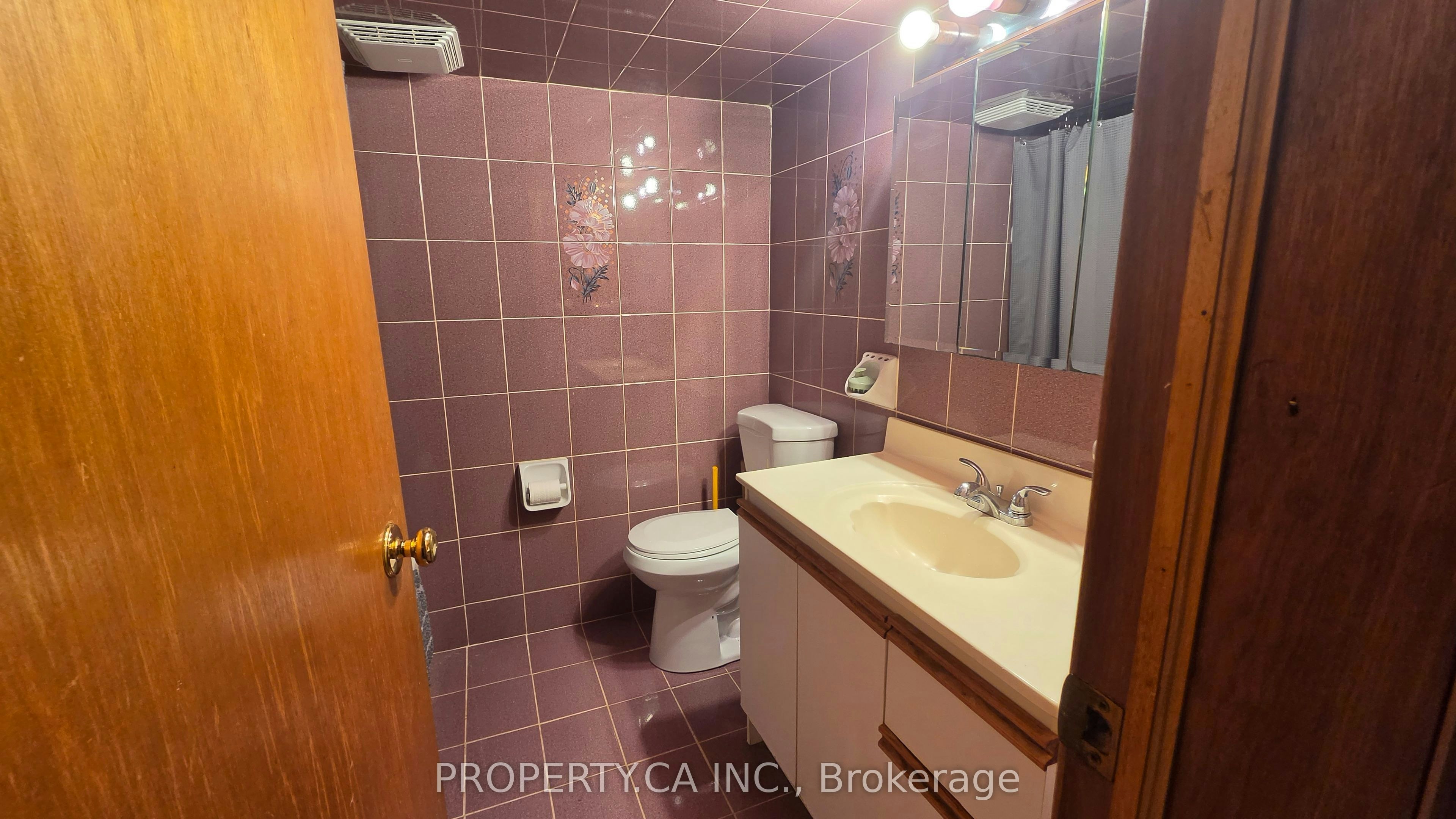 52 Earlscourt Avenue, Toronto, ON, M6E 4A6 - 24