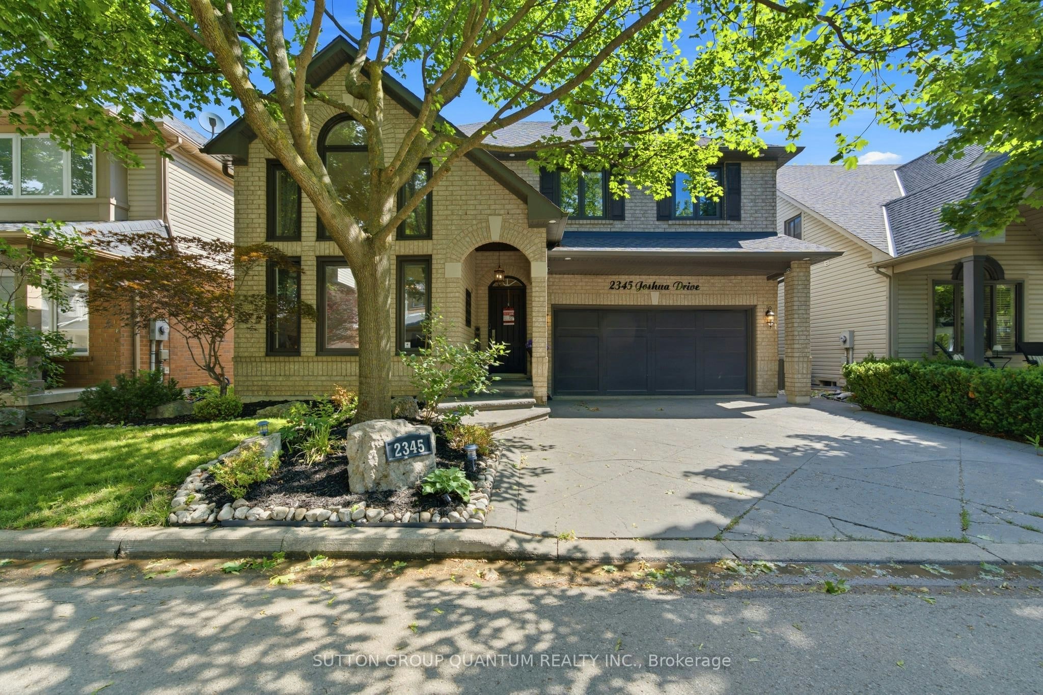 2345 Joshua Drive, Burlington, ON, L7L 6N6