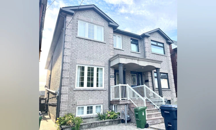 94A Mulock Avenue