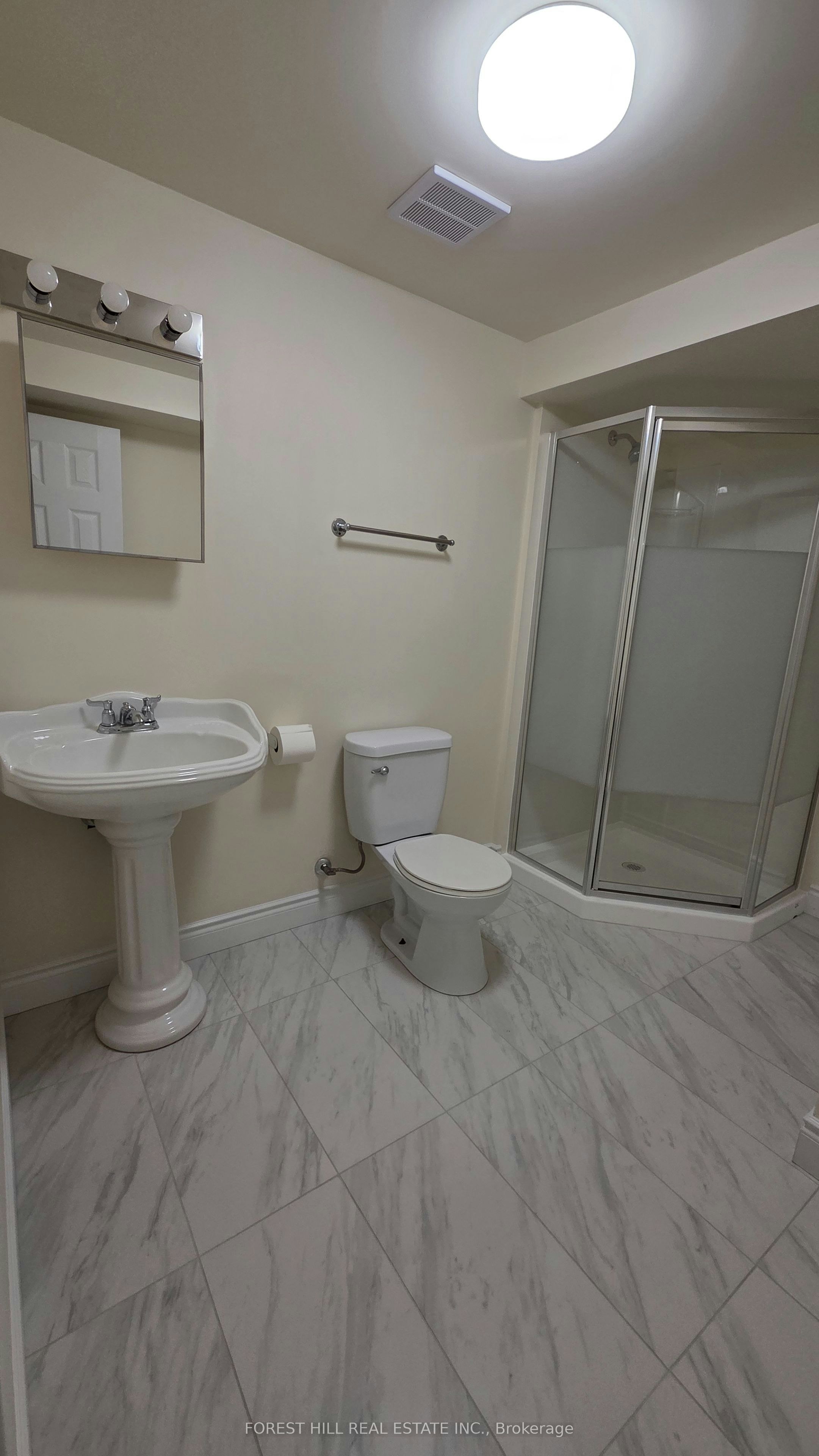 957 Sonoma Court, Mississauga, ON, L5V 2P4 - 6