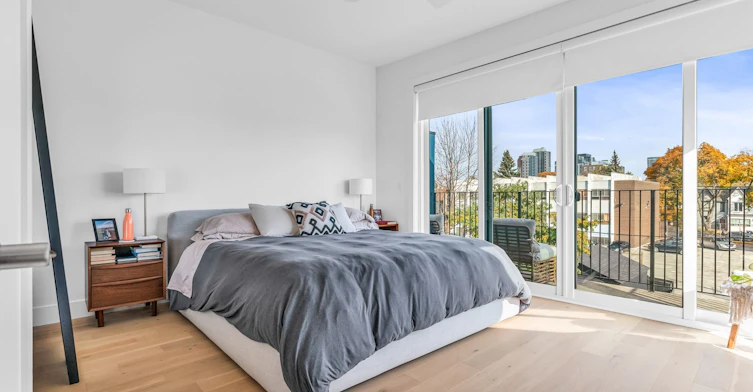 Upper-61 Edwin Avenue, Toronto, ON, M6P 3Z5 - 33
