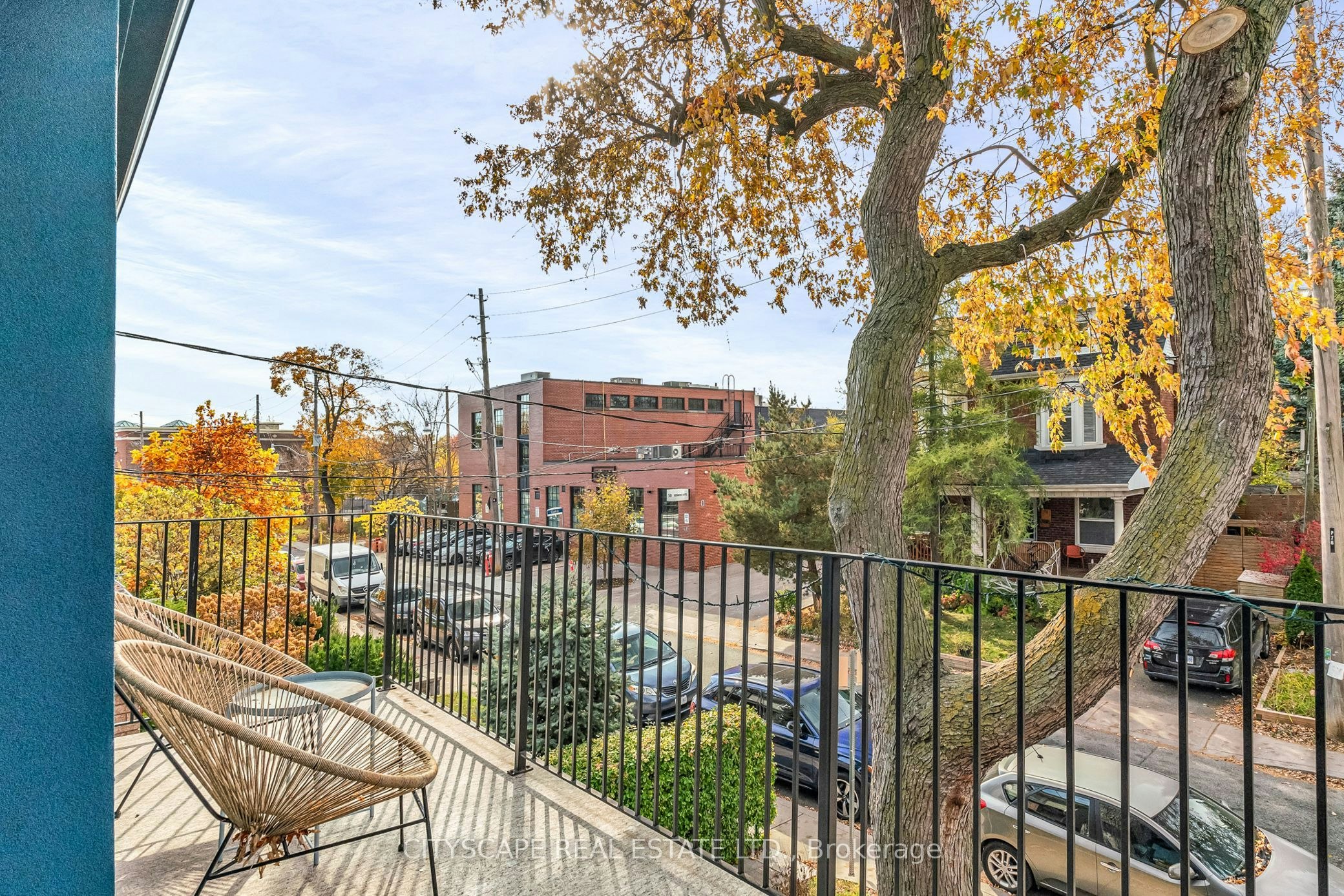 Upper-61 Edwin Avenue, Toronto, ON, M6P 3Z5 - 28