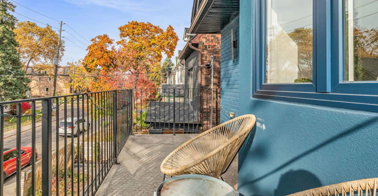 Upper-61 Edwin Avenue, Toronto, ON, M6P 3Z5 - 27
