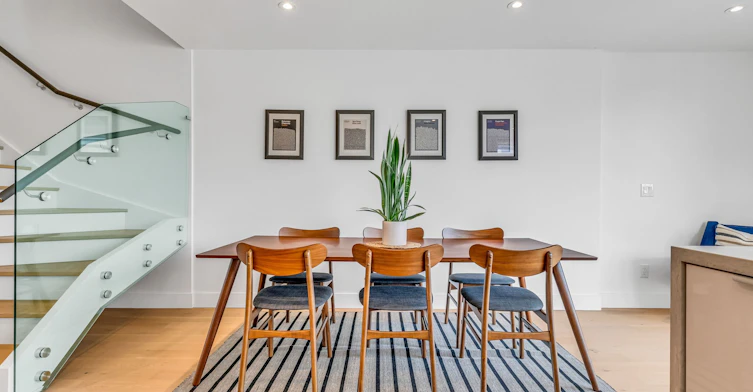 Upper-61 Edwin Avenue, Toronto, ON, M6P 3Z5 - 13