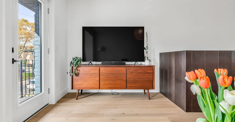 Upper-61 Edwin Avenue, Toronto, ON, M6P 3Z5 - 21