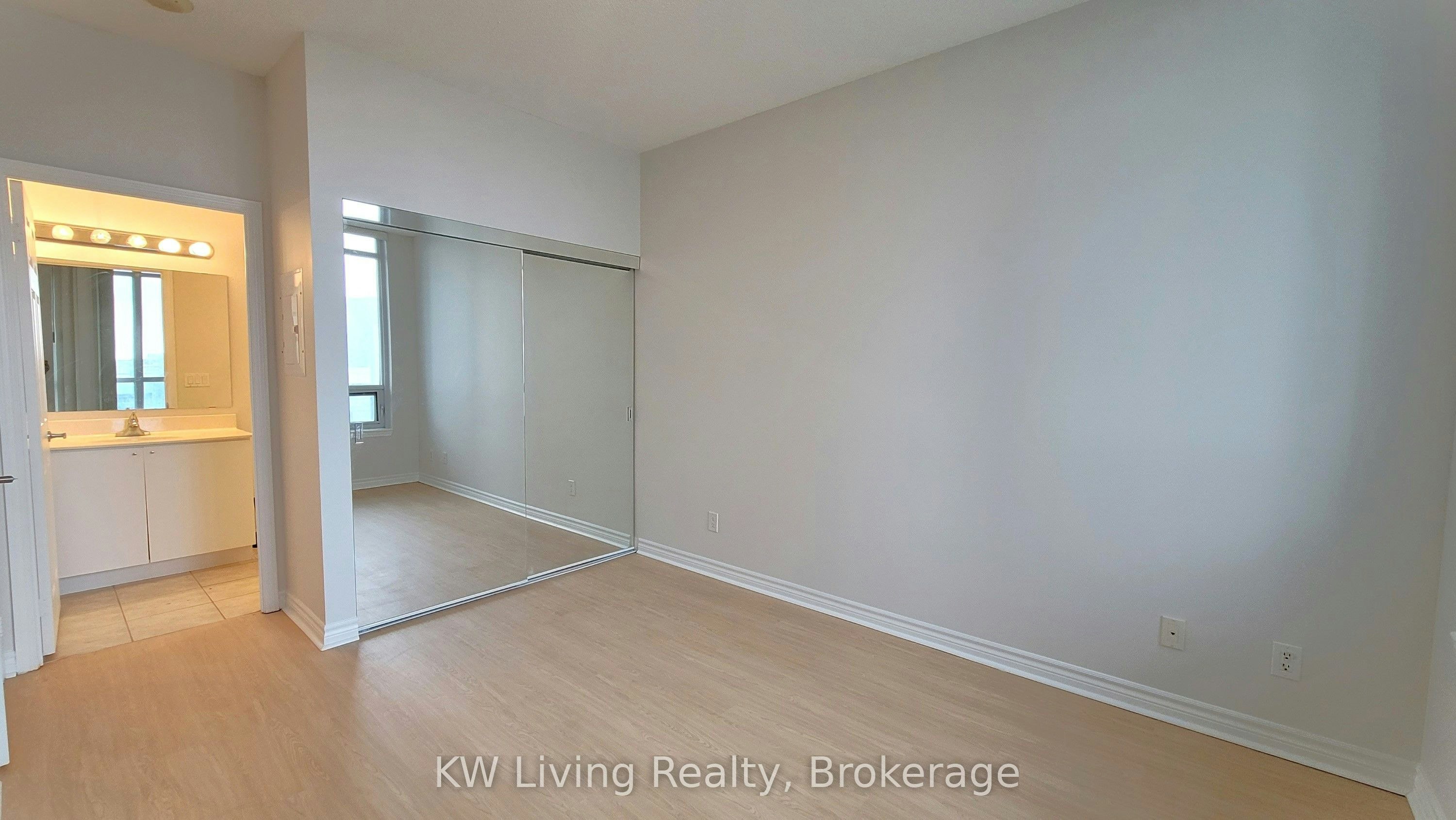 1801-388 Prince Of Wales Drive, Mississauga, ON, L5B 0A1 - 13