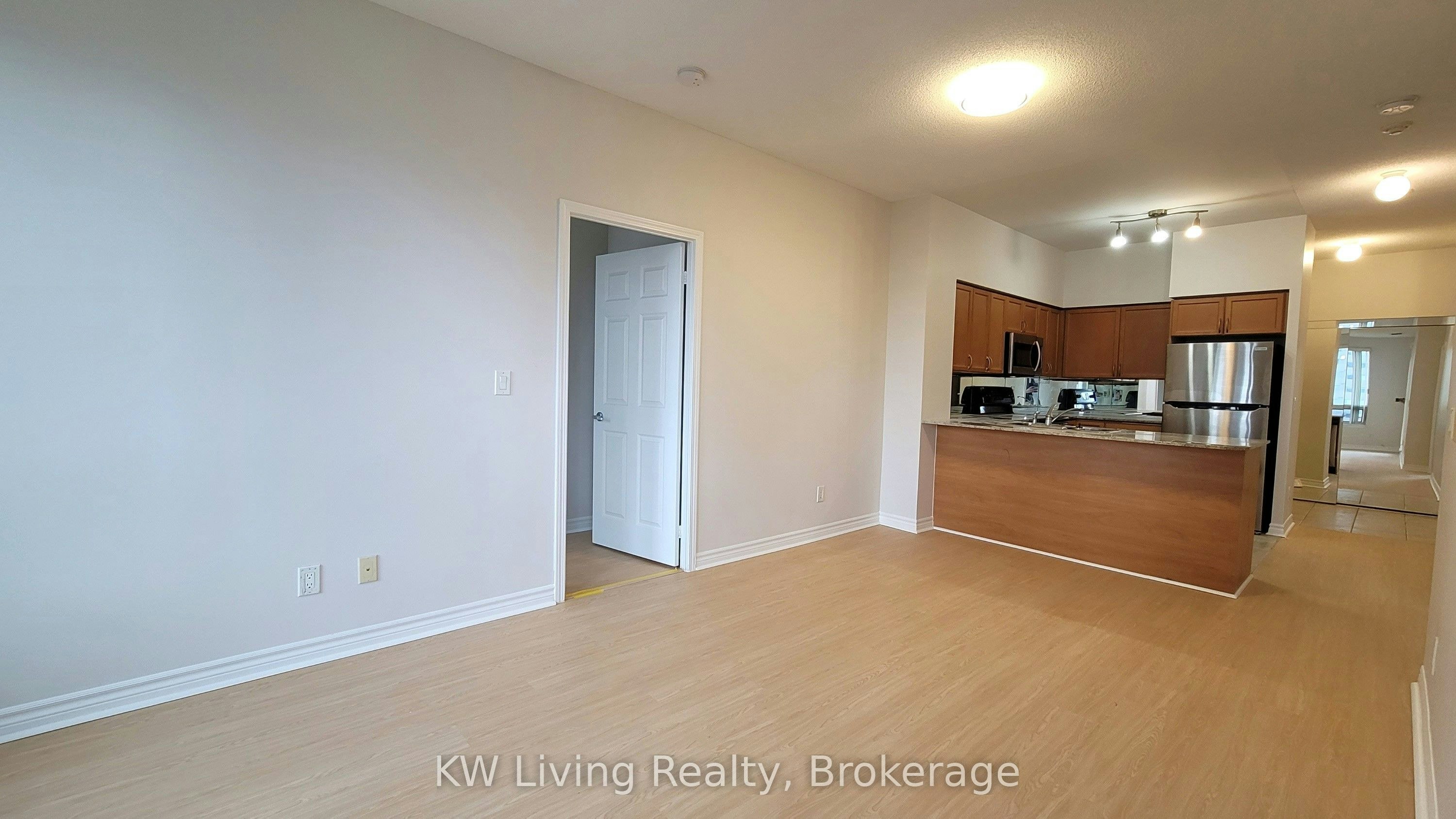 1801-388 Prince Of Wales Drive, Mississauga, ON, L5B 0A1 - 9