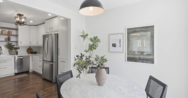 112-6650 Falconer Drive, Mississauga, ON, L5N 1B5 - 6