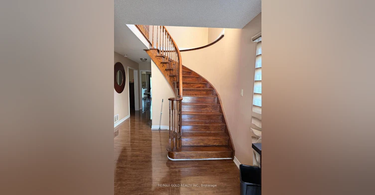 14 Merganser Crescent, Brampton, ON, L6W 4E8 - 3