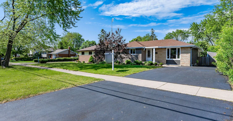 388 Appleby Line, Burlington, ON, L7L 2X8 - 3