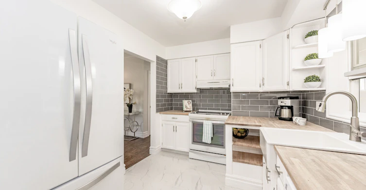388 Appleby Line, Burlington, ON, L7L 2X8 - 11