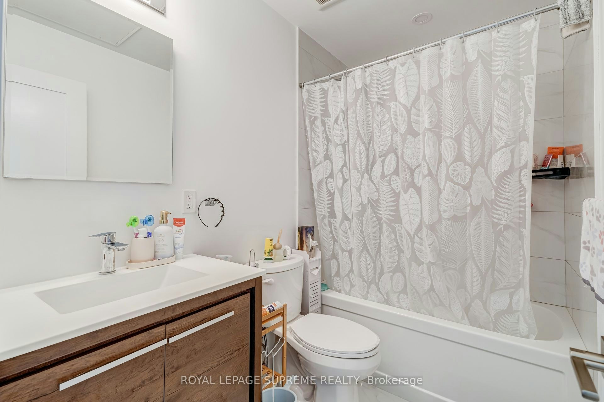 2-97 Bernice Crescent, Toronto, ON, M6N 1W7 - 15