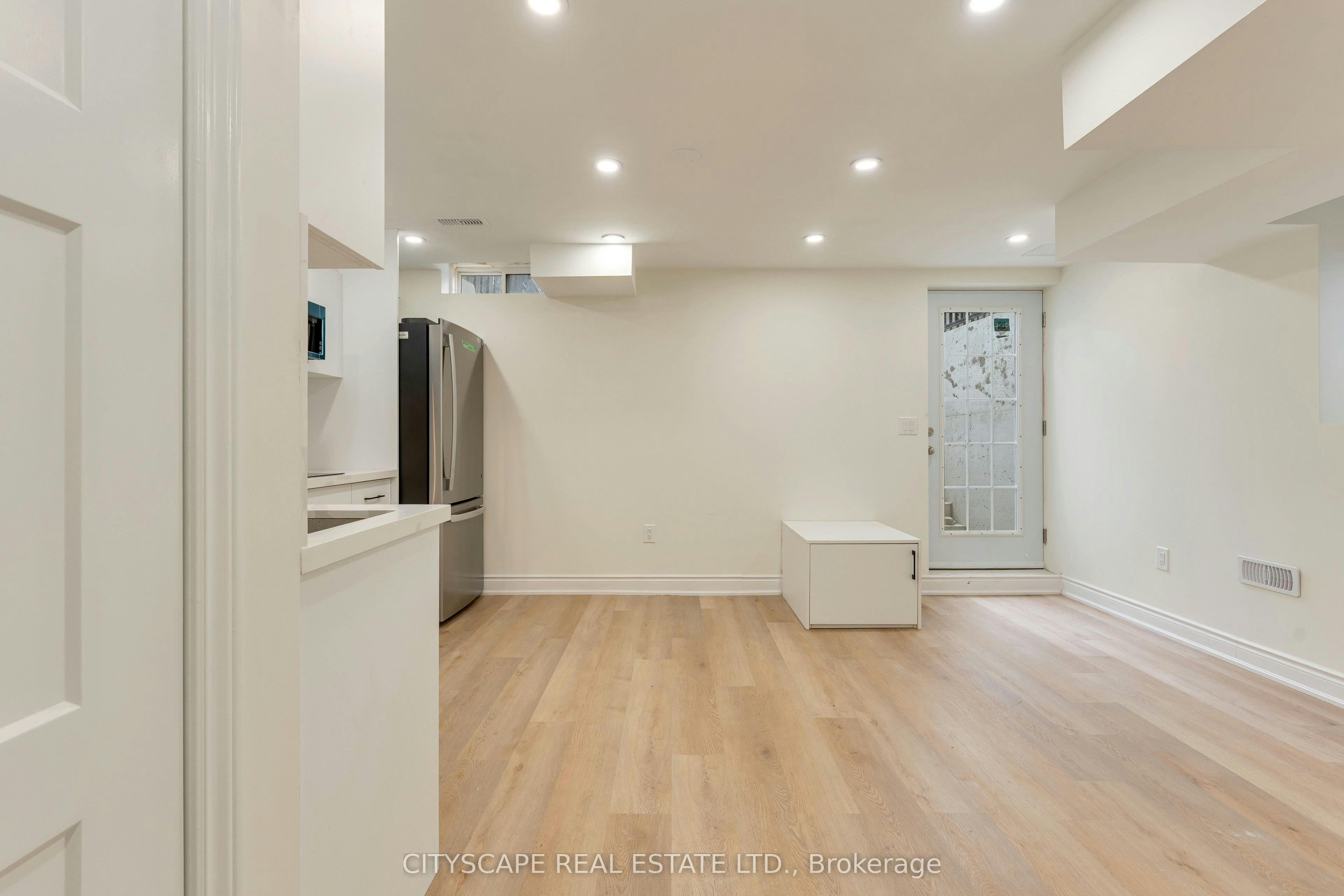 Bsmt-5623 Longboat Avenue, Mississauga, ON, L5M 7E5 - 6