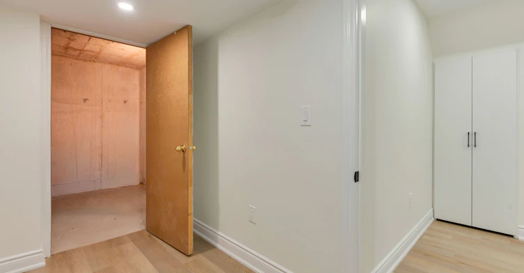 Bsmt-5623 Longboat Avenue, Mississauga, ON, L5M 7E5 - 22