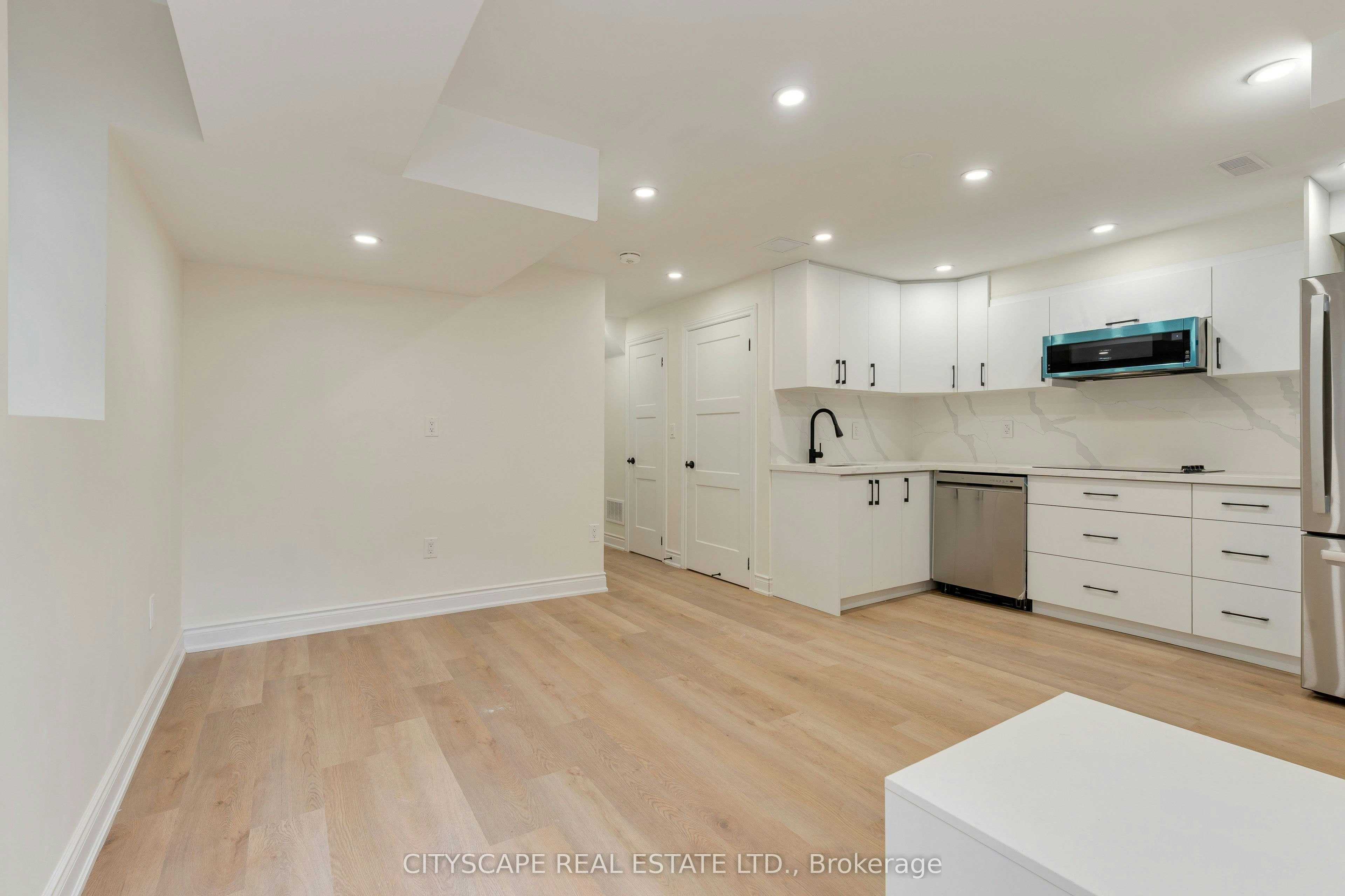 Bsmt-5623 Longboat Avenue, Mississauga, ON, L5M 7E5 - 11
