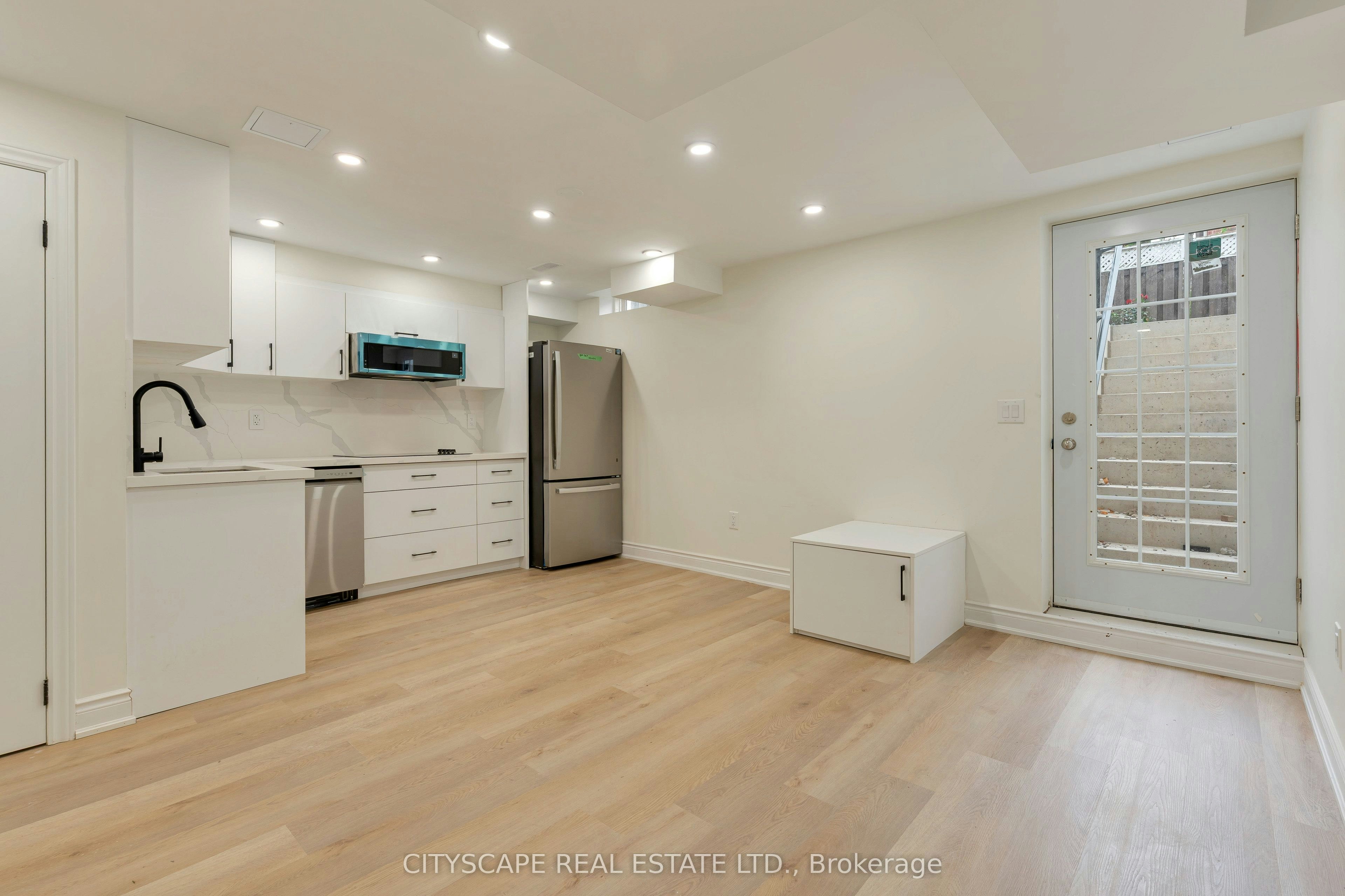 Bsmt-5623 Longboat Avenue, Mississauga, ON, L5M 7E5