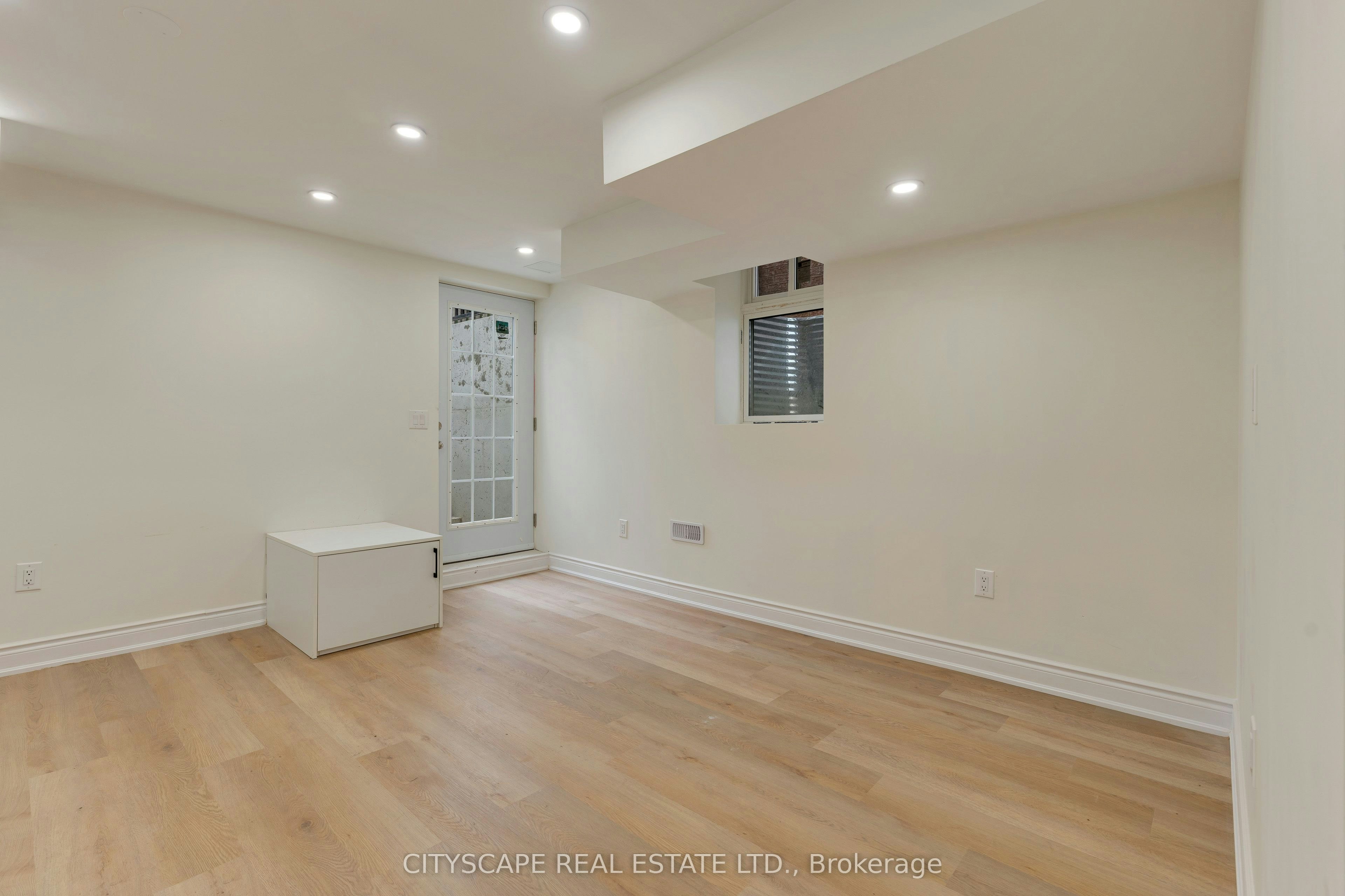 Bsmt-5623 Longboat Avenue, Mississauga, ON, L5M 7E5 - 5